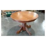 Tom Seeley claw foot pedestal table, 42" diameter