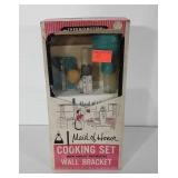 Maid of Honor cooking set