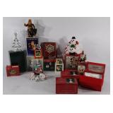 Christmas decor group, some pieces have paint