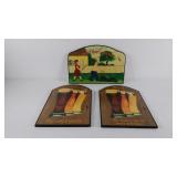 Wall plaques (3), they do have scratches and