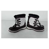 Totes snow boots, girls size 13