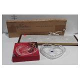 Kitchenwares, Studio Nova heart shaped Christmas