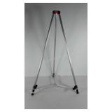 Aluminum easel, expands to 60"