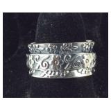 Size 7 artisan crafted Sterling silver floral