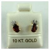 10k yellow gold garnet  stud earrings