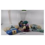 Tote (no lid), yarn & fabric