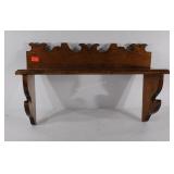Wooden hangable shelf, good condition