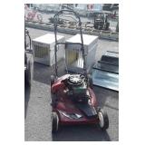 Toro recycler Pushmower, 22" cut, Engine cover is