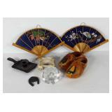Decor group, cast iron candleholder, Asian fan