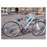 Huffy bike, 18 speeds Shimano equipped,  chain is