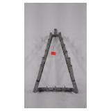 Wall hanger with hooks