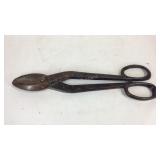Large iron shears, marked Niagara 16in Long