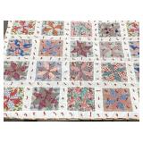 Knotted quilt, star pattern, medium weight, good