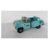 Buddy L metal tow truck toy, rear tire damage,