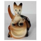 Boxing kangaroo pottery dresser caddy, glaze