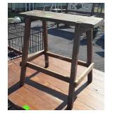 Cute small wood Stand, 16x6x15" high