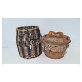 Basket with handles and bushel basket with fabric