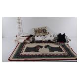 Rug, sheet set (size unknown), hand towels, decor