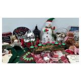 Christmas holiday decor group, door mats, toliet