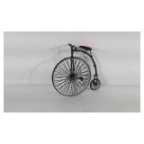 Penny Farthing bicycle decor, missing one pedal