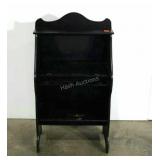 Small hutch top style stand, is missing a hinged