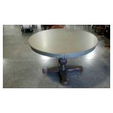 Round table, pedestal base, 48" diameter