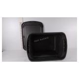 Empty tote with lid, good condition