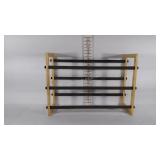 Extendable shoe rack