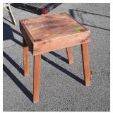 Yellow pine made Side Stand, 15x15x22" high