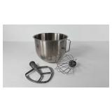Stand mixer bowl and attachments