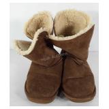 Bearpaw shoes, size 10