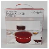 Le Regala stoneware baking dish with lid, new in
