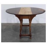 Oval drop leaf table, condition as shown, 41.5"