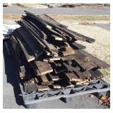 Big pile of Oak Fence Boards, previously used,