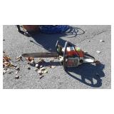 Stihl 028 AV Super Chainsaw 18". has bar but No