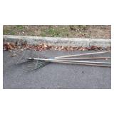 4 rakes