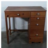 Wooden desk, 30x16.5x31.5