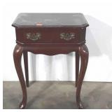 Queen Anne style end table, 28x12x20.5