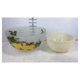 Two glass mixing bowls, 7in dia and 10in dia