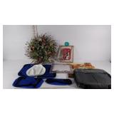 Wreath, The Pioneer Woman wall decor, glass