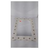 Hangable wall mirror