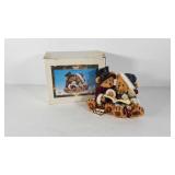 Christmas decor, Holiday Gifts Abiding Bear