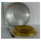 Amber rolled console bowl, 5 skewers, silver tone