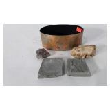 Small box with stones and geodes