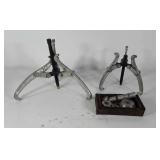 Gear pullers, 6" and 8"