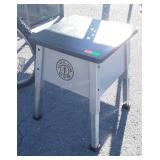 Golds Gym Stool adjustable height legs, 15" top