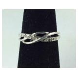 Genuine Diamond Crossover Band, 1.6 grams