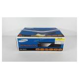 Samsung DVD and VCR, floor sample, return or