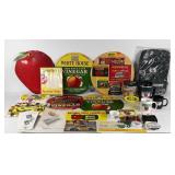 White House collectibles, paper signs, mugs,