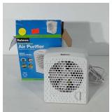 Holmes air purifier with box, works